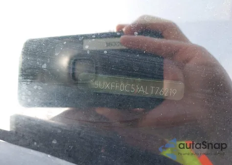 2010 BMW X5 xDrive35D z USA, uszkodzony, nr VIN 5UXFF0C51ALT76219